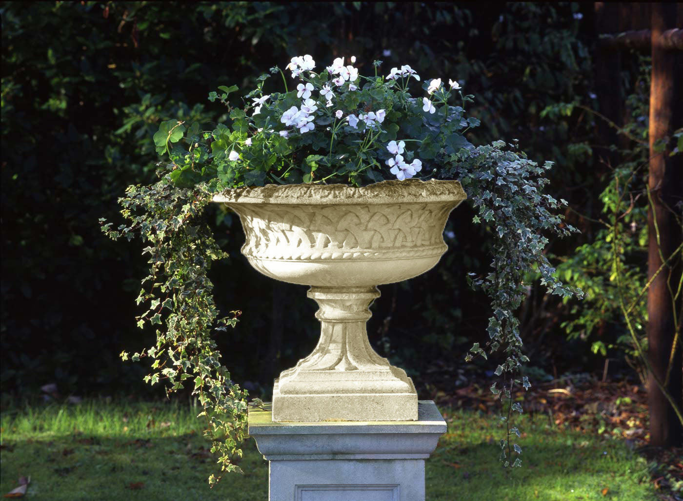 78.5cm Eastwell Urn Stone Planter