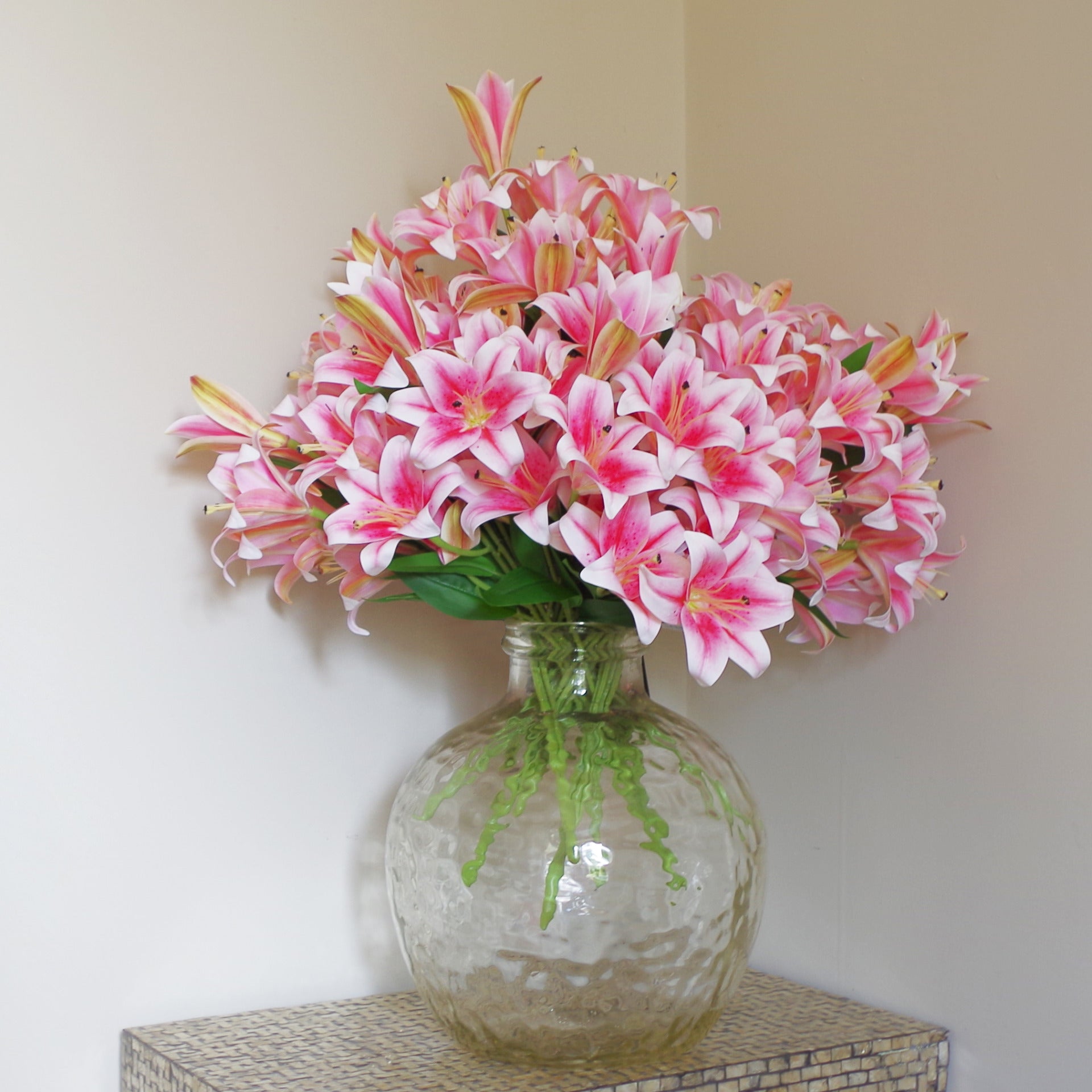 12 x 60cm Artificial Lily Stem Pink (144 Flowers)