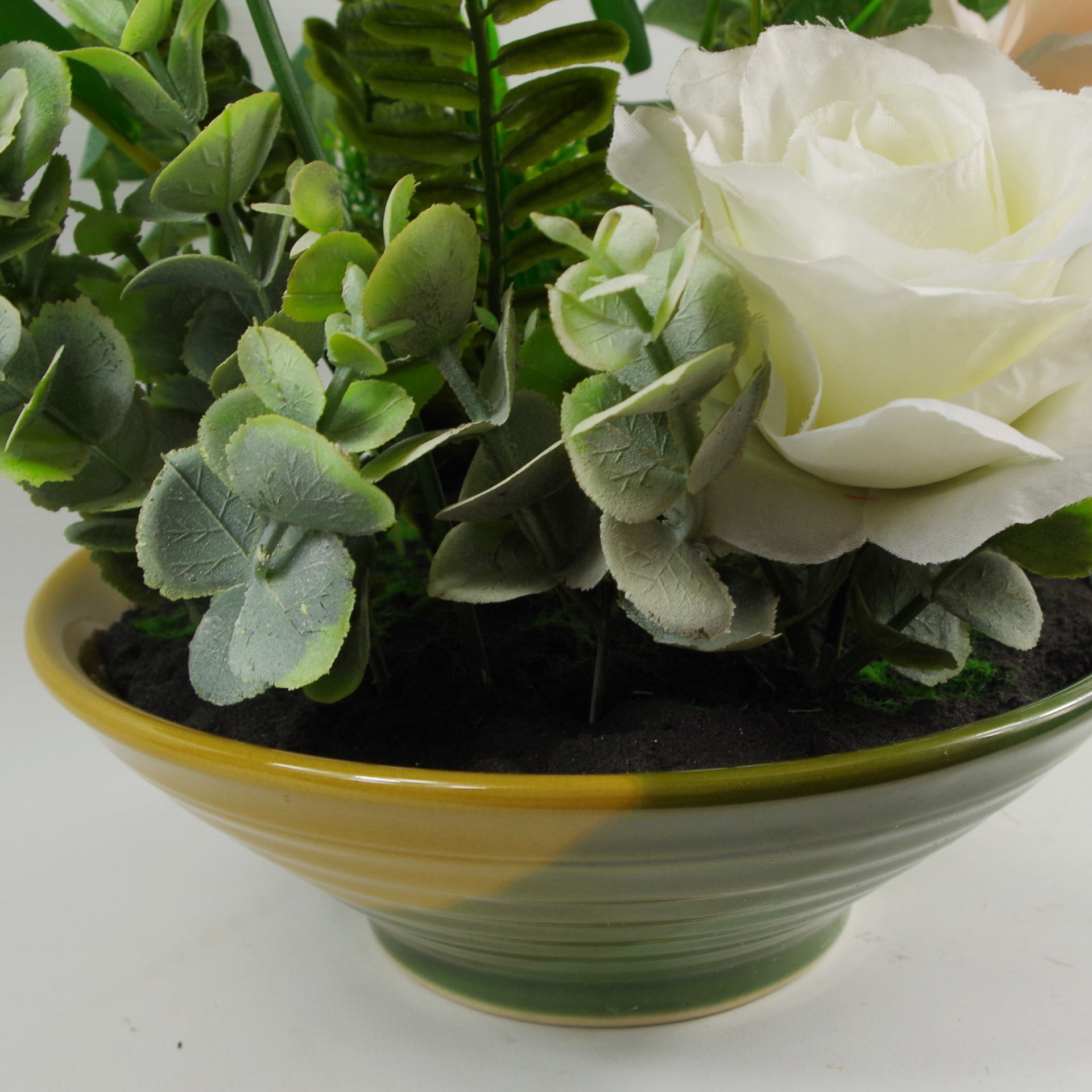 35cm Mixed Artificial Rose Display