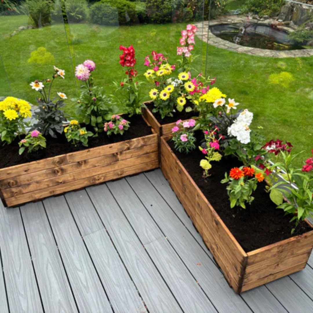 Redwood trough corner planter