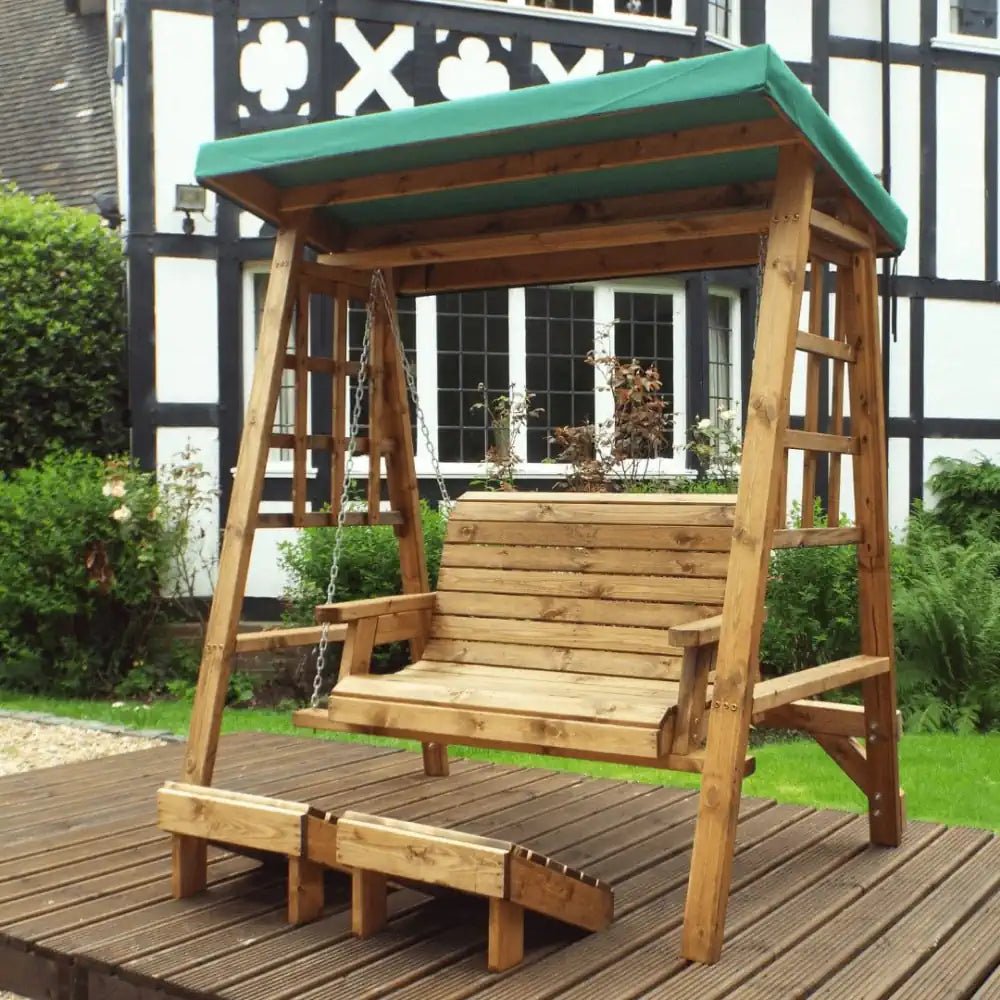 This charming two-seater swing is perfect for relaxing evenings spent gazing at the stars.