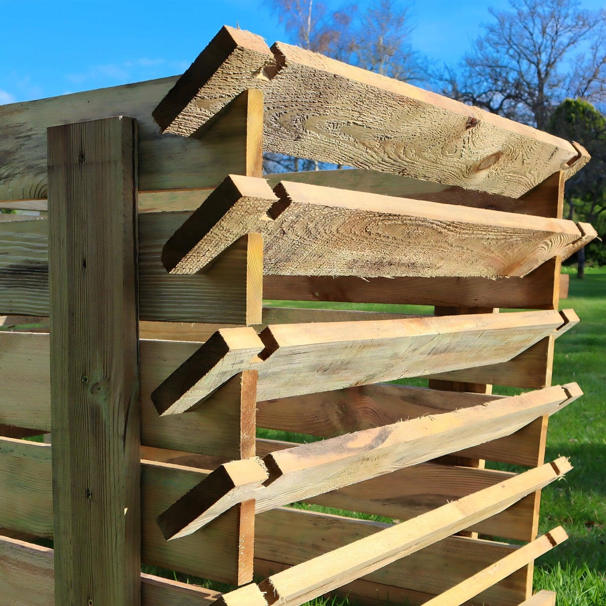 Pressure treated premium woven wood 449 litre easy fill composters