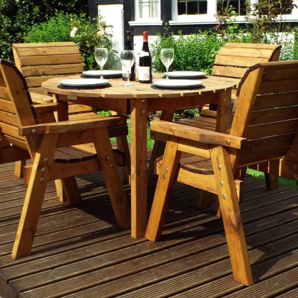 Relax in style with this teak garden furniture set. This set is perfect for creating a luxurious and inviting outdoor space. 