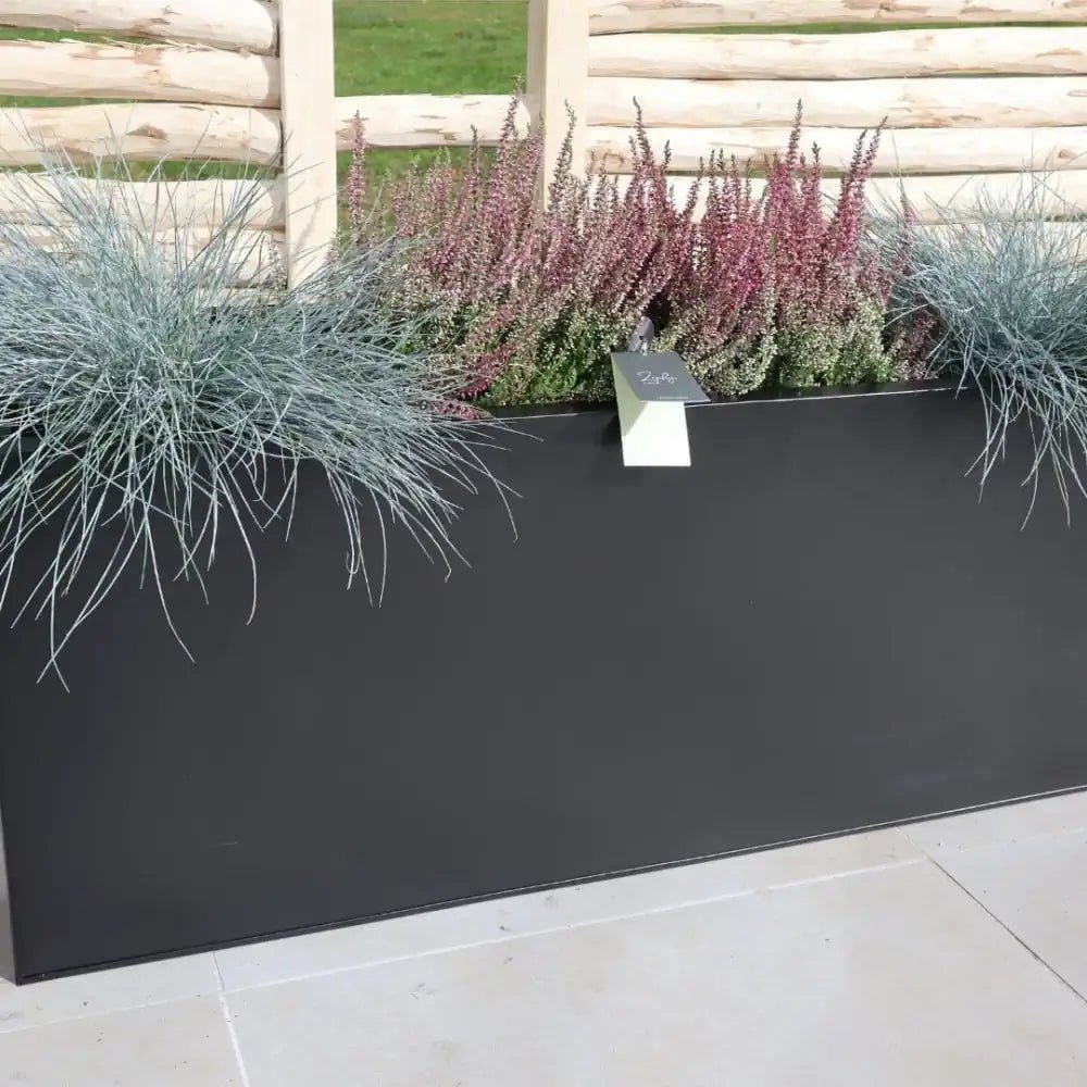 Zephyr planters matte black trough