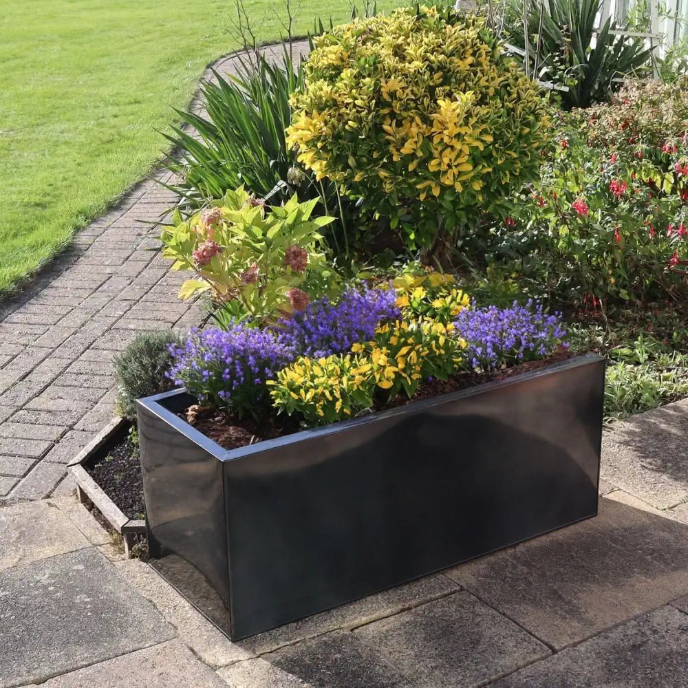 Premium Platinum Black Planter for Durable and Stylish Gardening