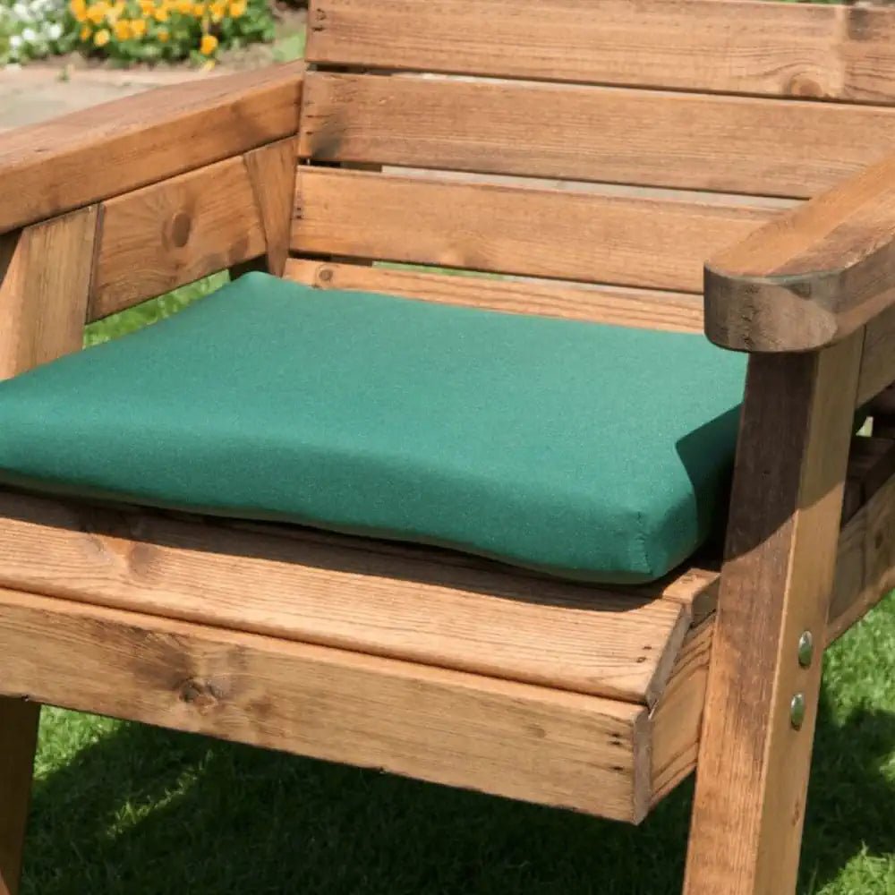 Teak furniture for gardens
