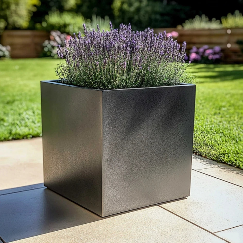 planter cube