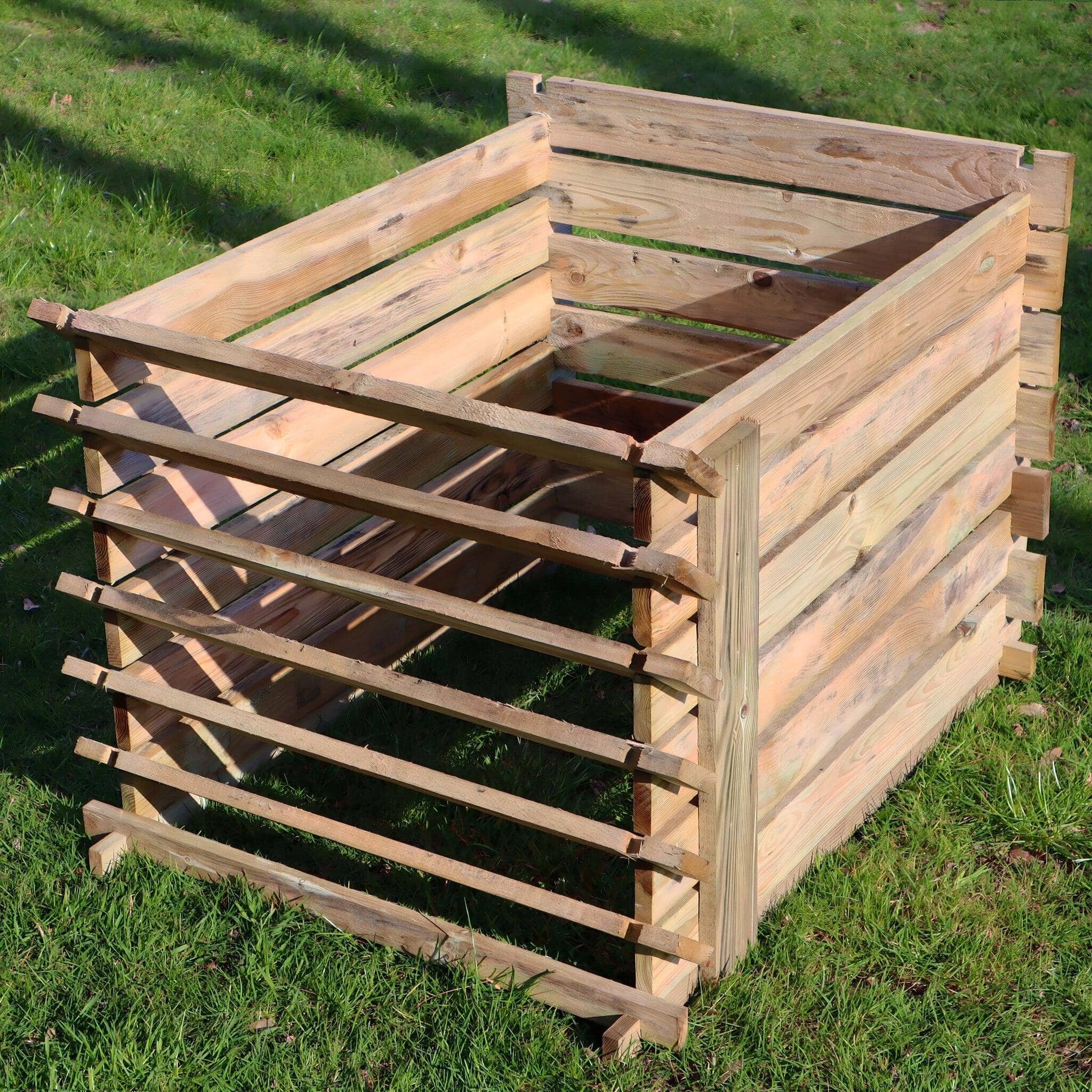 449 Litre Easy Fill Wooden Compost Bin by Woven Wood™
