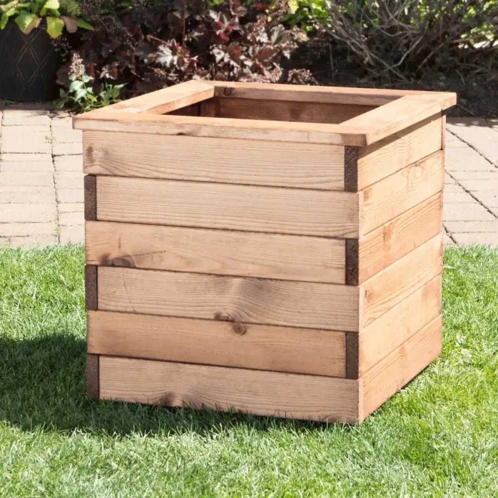 Tree Planters by Woven WOod 40cm Redwood Cube