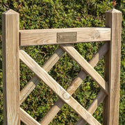 Square Planter & Lattice