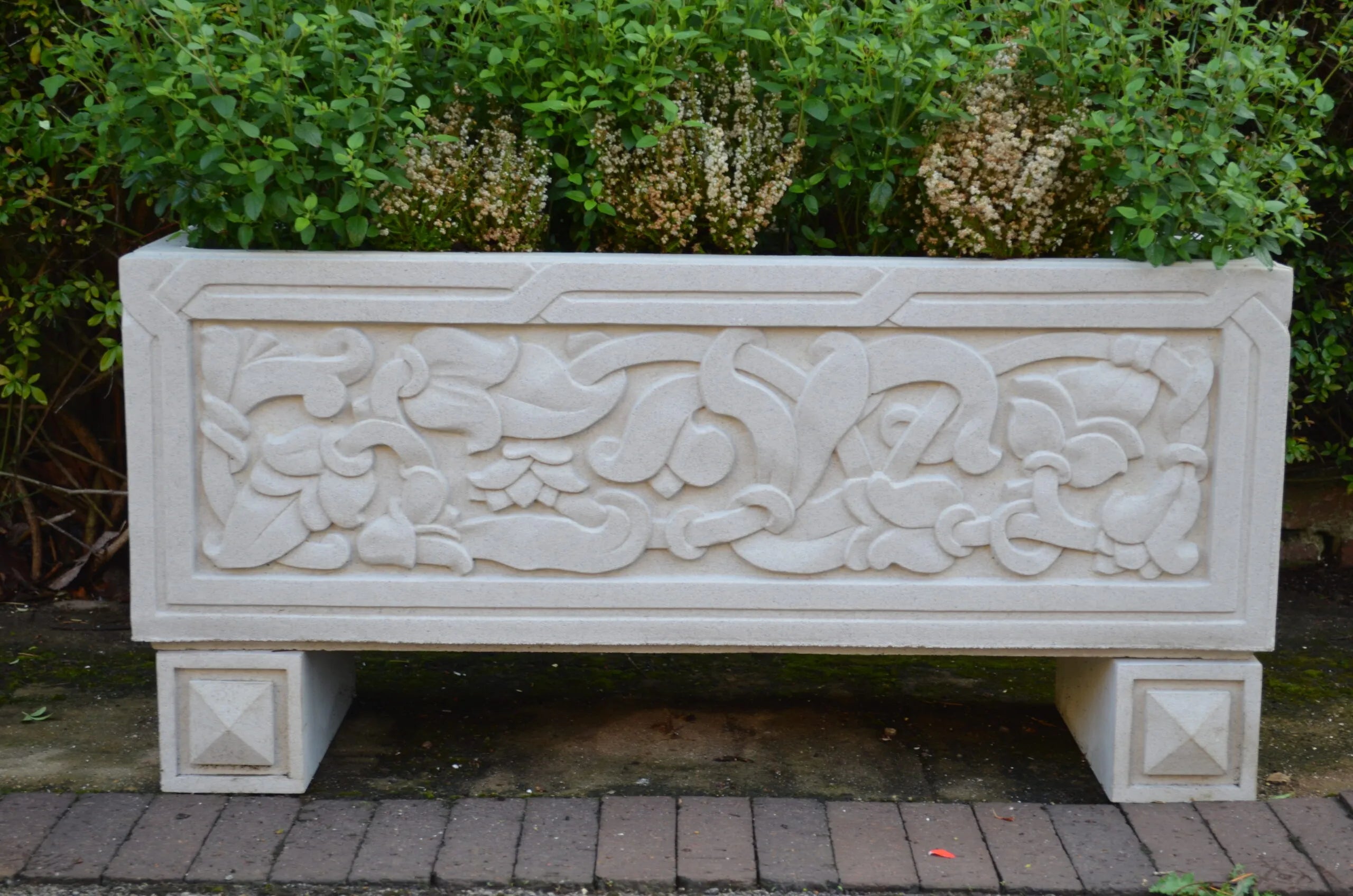 1m Customisable Stone Arabesque Trough