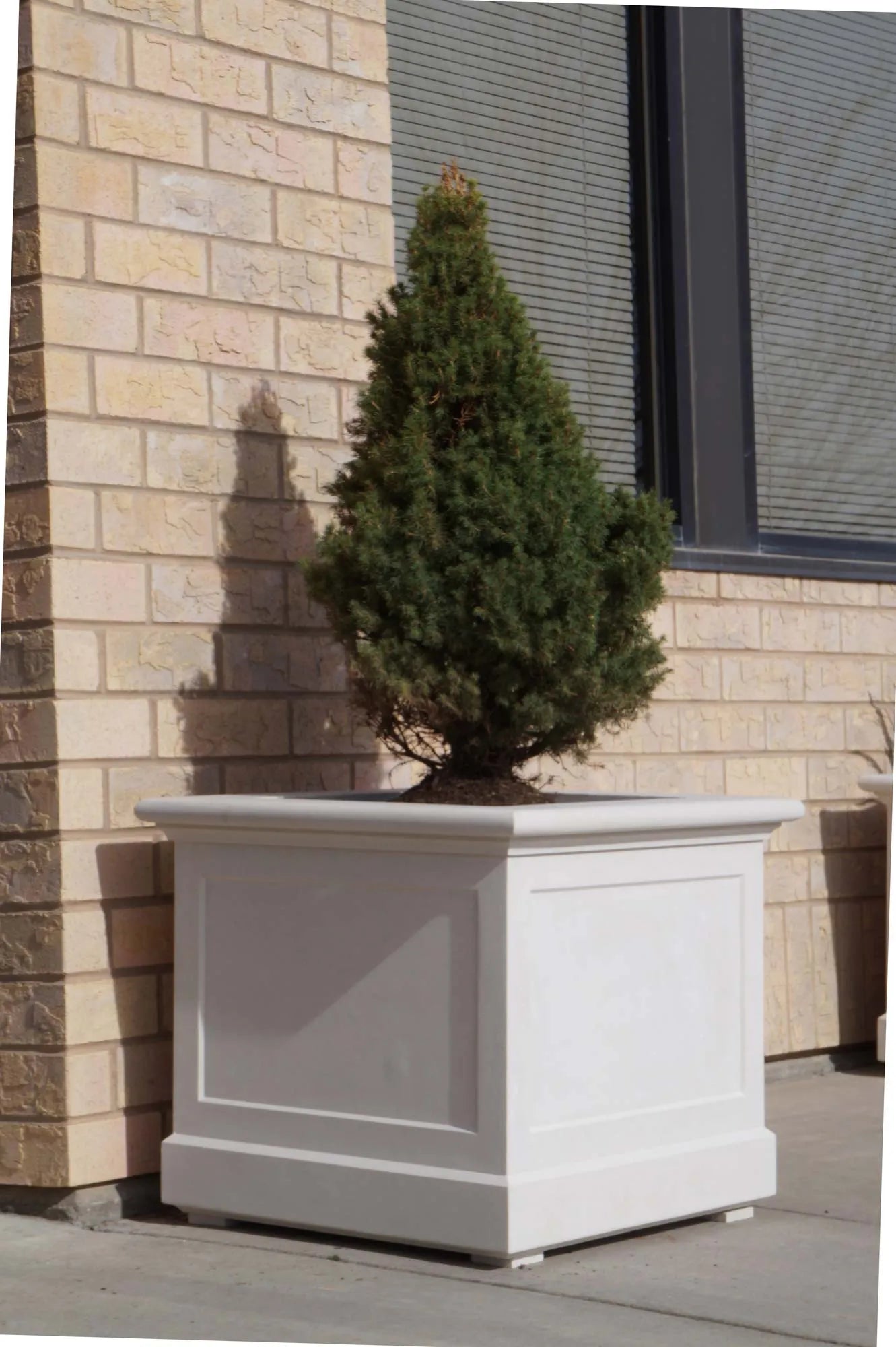 71cm Customisable Stone Promenade Box Planter