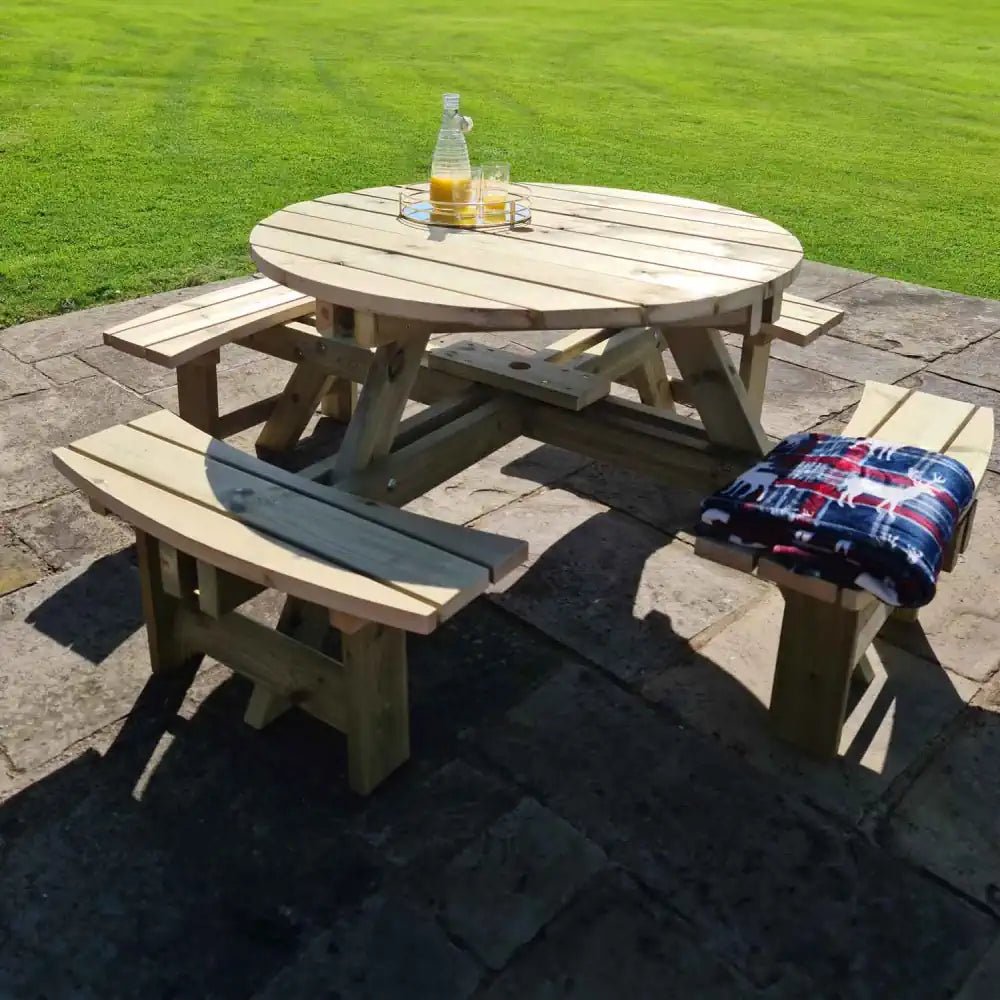 Eight Seater Round Westwood Picnic Table