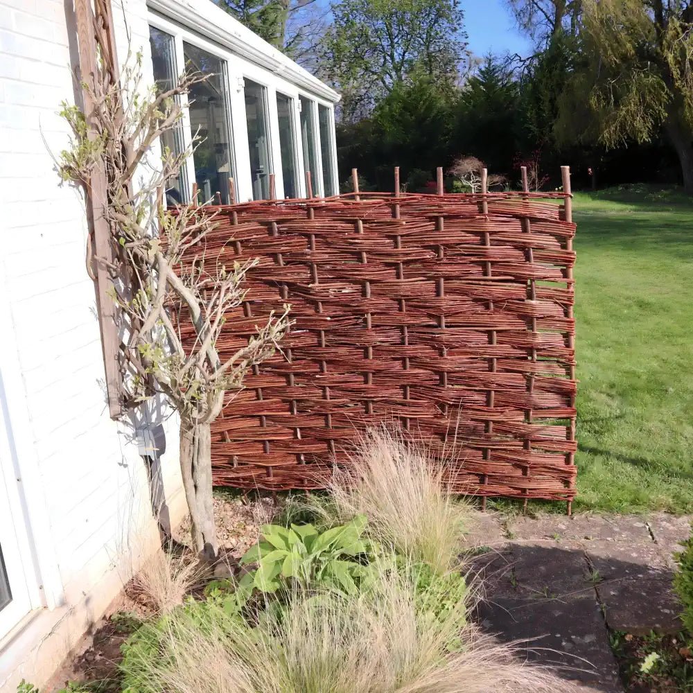 Specialist in Hand Crafted Timber Beauty – Woven Wood